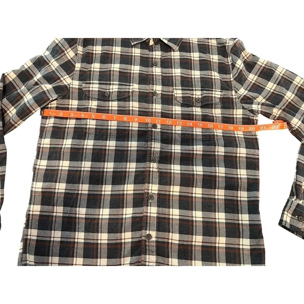 Banana Republic Luxe Flannel Untucked Slim Fit Plaid Shirt Men Medium Navy Cream